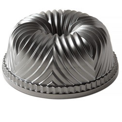 Nordic Ware Bavaria Bundt Cake Pan