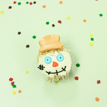 Scarecrow Cupcake