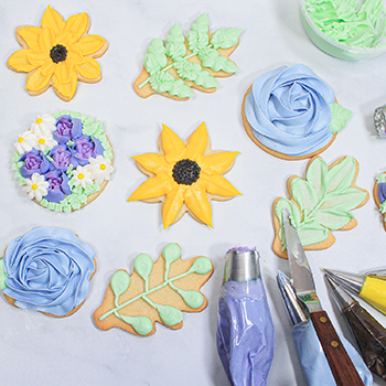 Piped Buttercream Flower Cookies