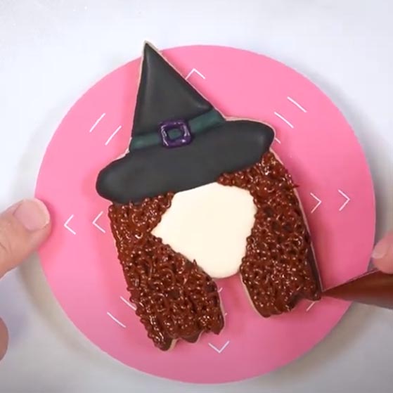 Hocus Pocus witch head cookies