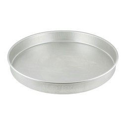 18" x 2" Round Cake Pan - Magic Line