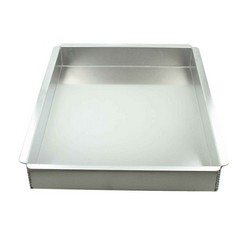 Cake Pan Rectangle 9 x 13 x 2 Inches by Magic Line