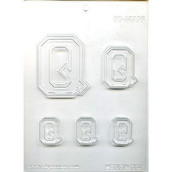 Collegiate Letter Q Chocolate Mold