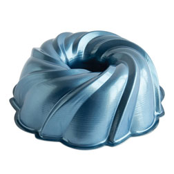 Formed Swirl Bundt Cake Pan