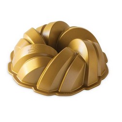 NW53248 Nordic Ware Fleur de Lis Bundt Cake Pan