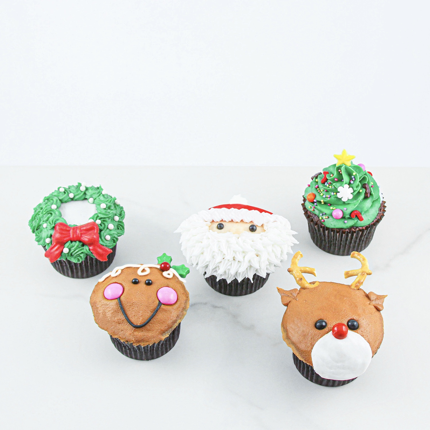 Cutie Christmas Cupcakes