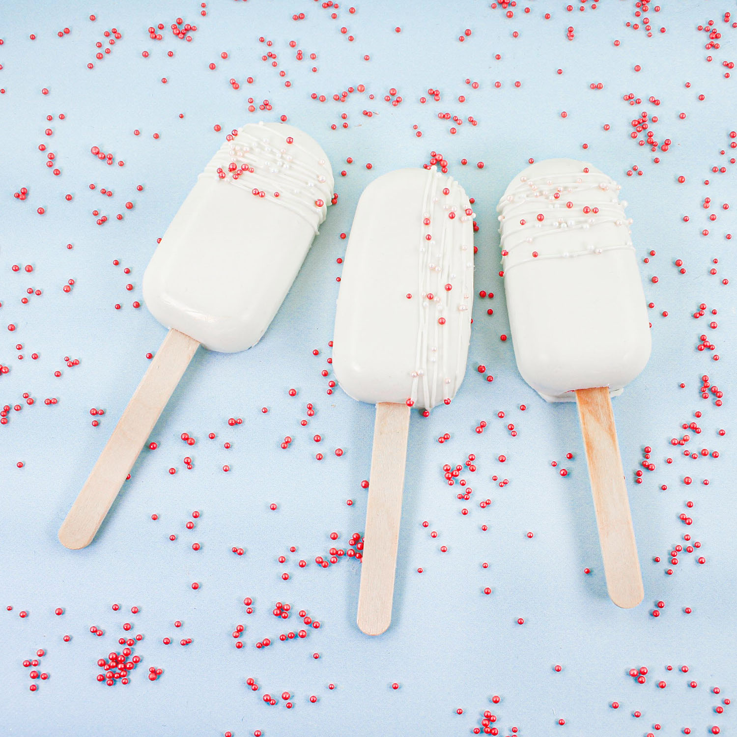 rose gold and white cakesicles for Valentines or Weddings