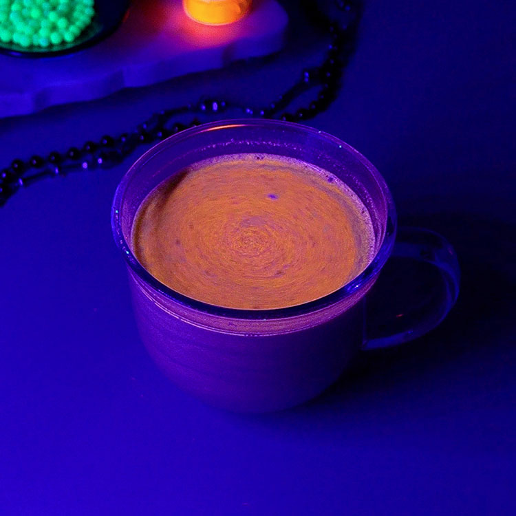 glowing halloween hot chocolate