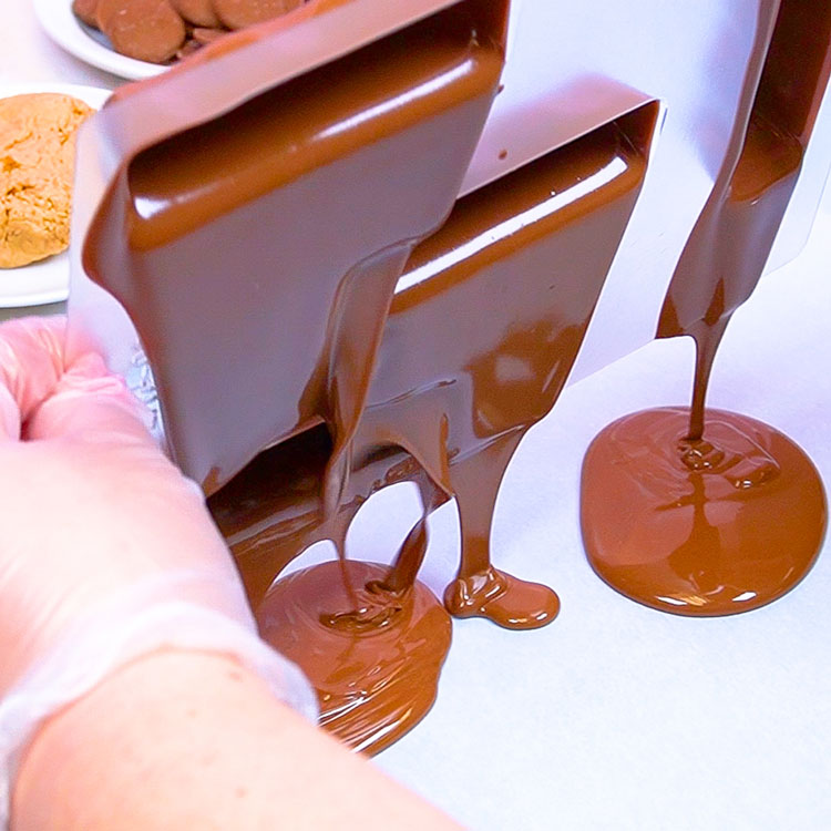 creating chocolate shells in candy bar mold